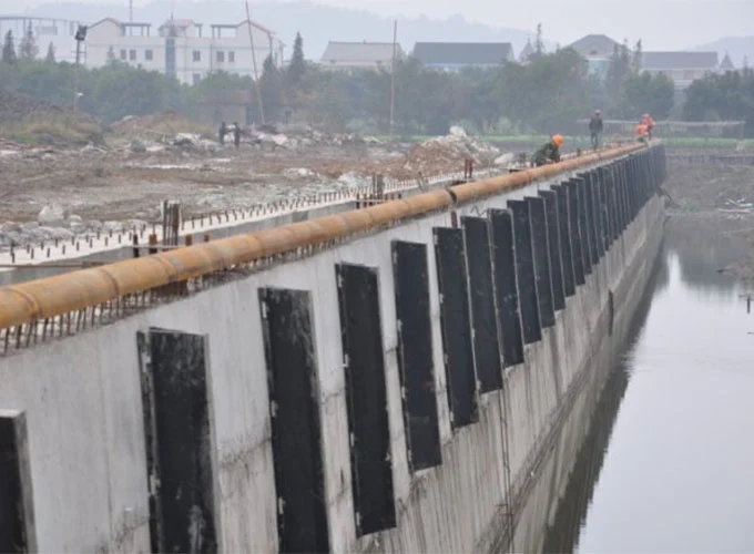Rıhtımlar için Katı Kauçuk Çamurluklar